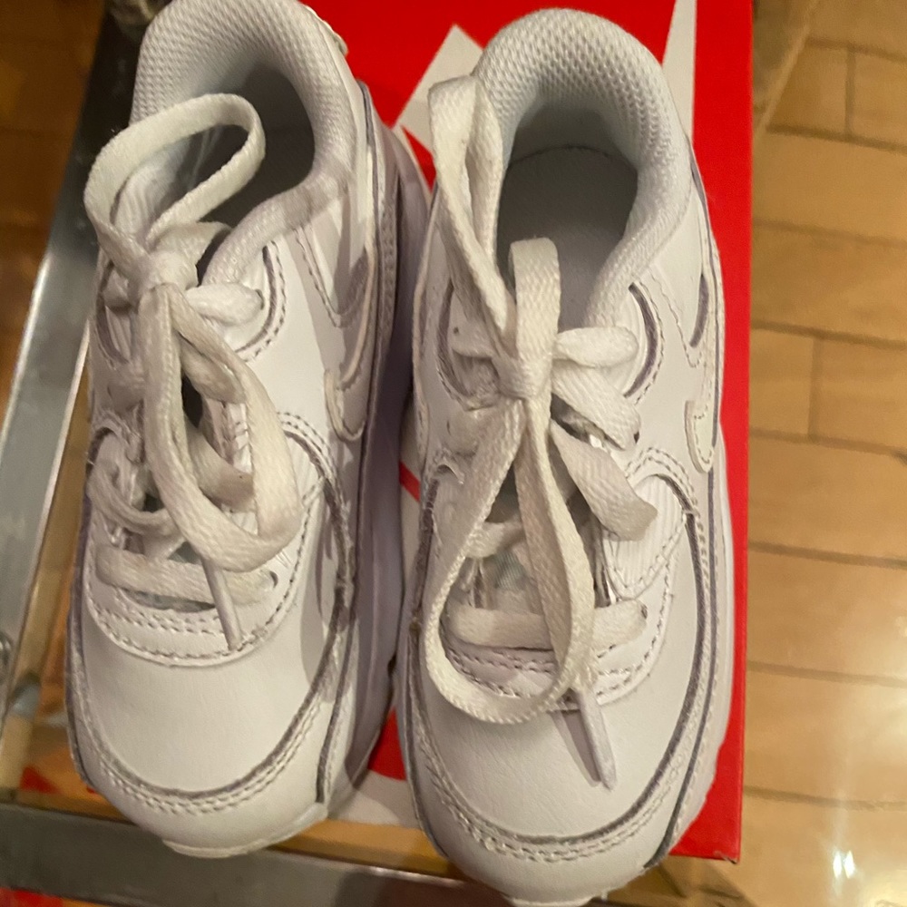 Kid Authentic Sneakers